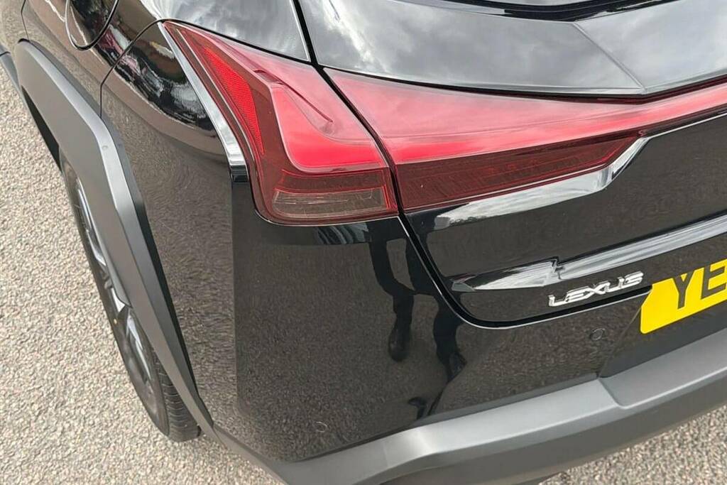 Lexus UX 2.0 Premium Sport Edition E-cvt Grey #21