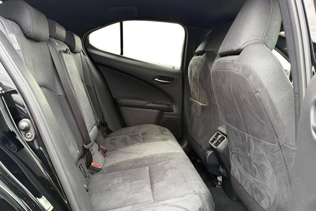Lexus UX 2.0 Premium Sport Edition E-cvt Grey #8