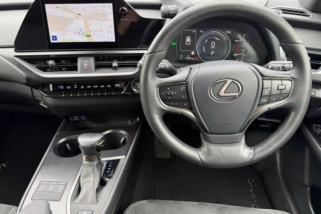 Lexus UX 2.0 Premium Sport Edition E-cvt Grey #7