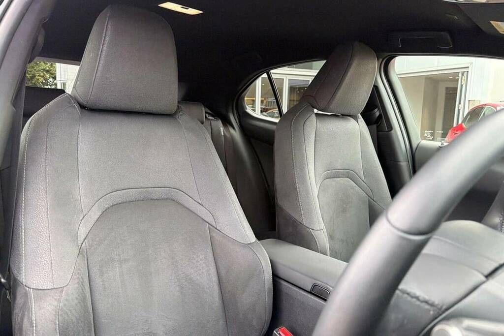 Lexus UX 2.0 Premium Sport Edition E-cvt Grey #17