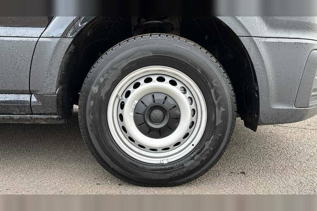 Volkswagen Crafter 2.0 Tdi 140Ps Commerce Business High Roof Van Black #5