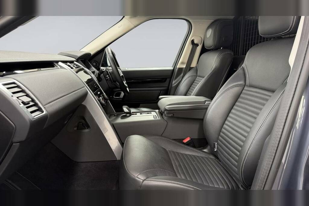 Land Rover Discovery 3.0 D300 Se Commercial Blue #3