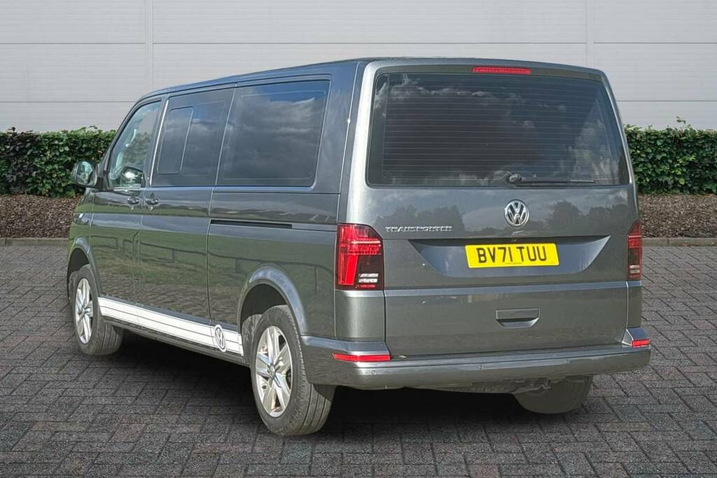 Volkswagen Transporter Shuttle 2.0 Tdi 150Ps Se Minibus Dsg Grey #5