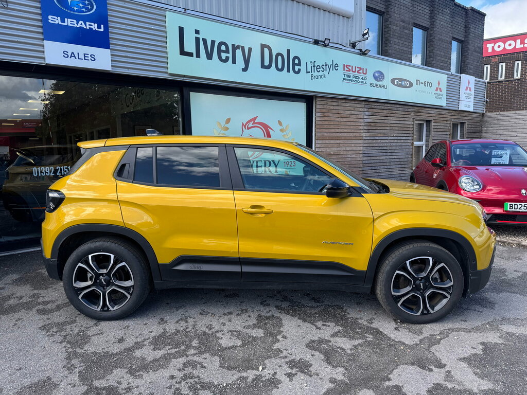 Jeep Avenger 54Kwh E-summit Suv 156 Ps Yellow #4
