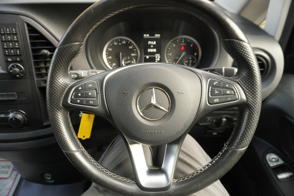 Mercedes-Benz Vito Camper Van Low Silver #20