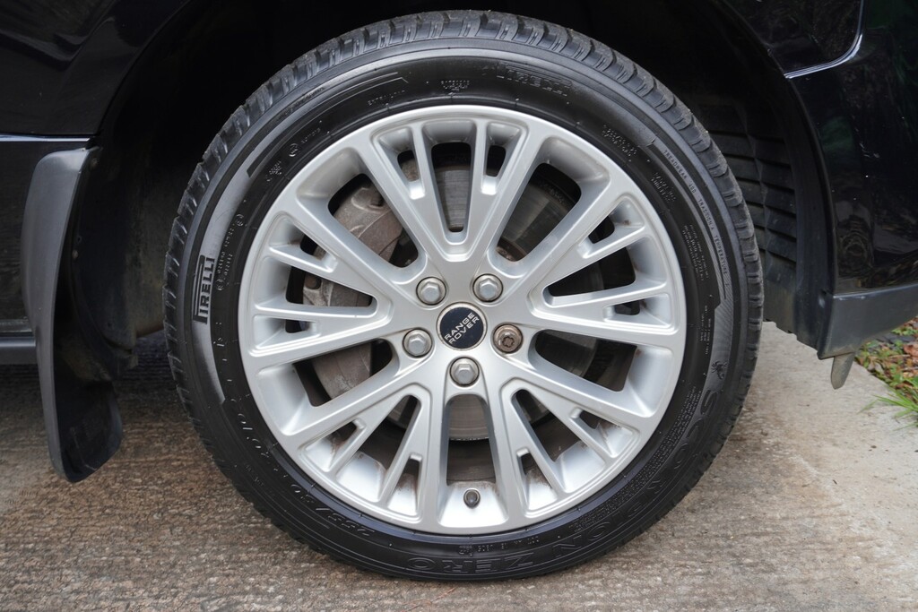 Land Rover Range Rover 4.4 Td V8 Westminster Black #5