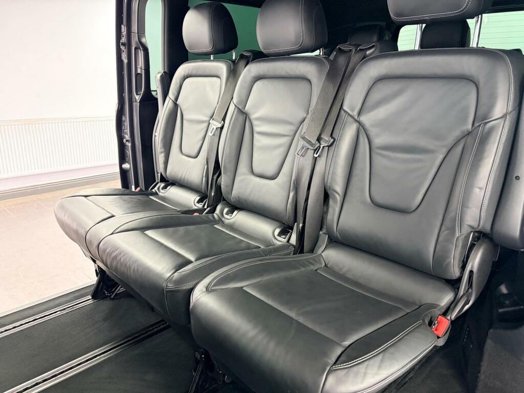 Mercedes-Benz V Class Mpv Silver #21