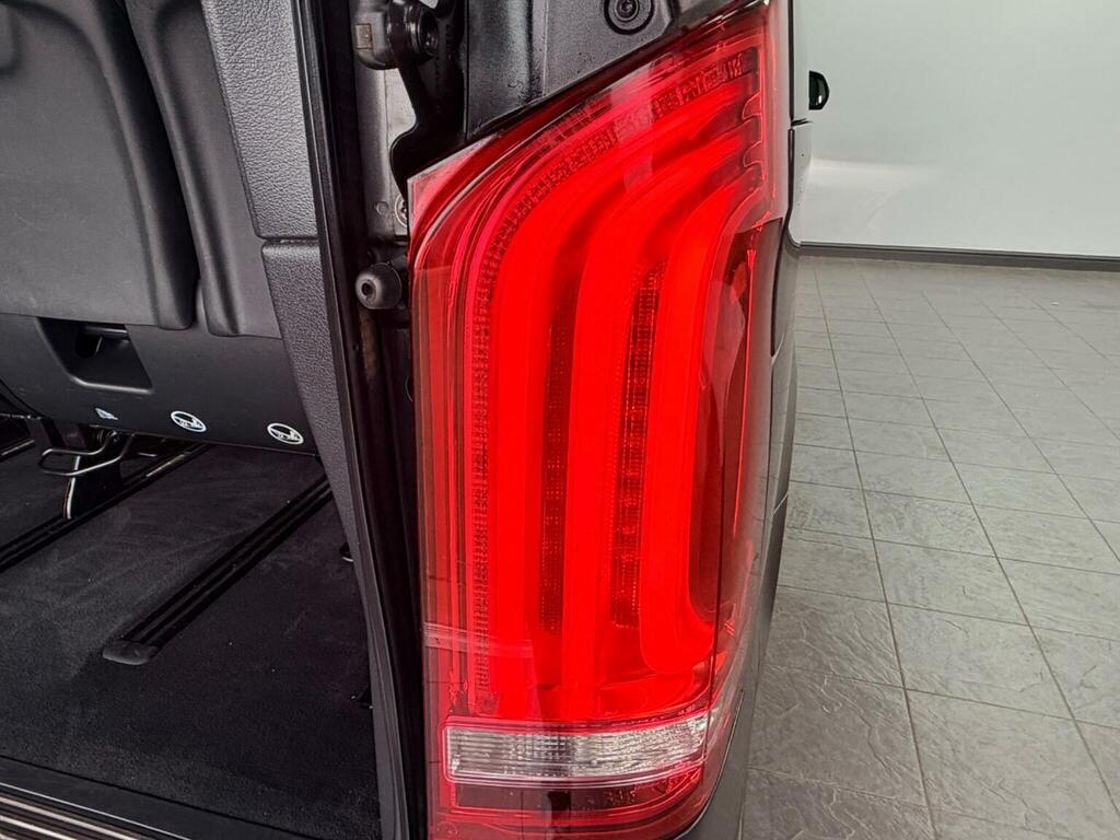 Mercedes-Benz V Class Mpv Silver #69
