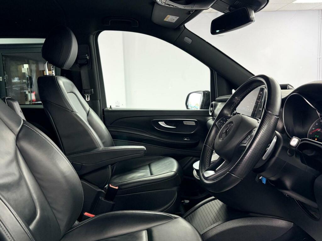 Mercedes-Benz V Class Mpv Silver #24