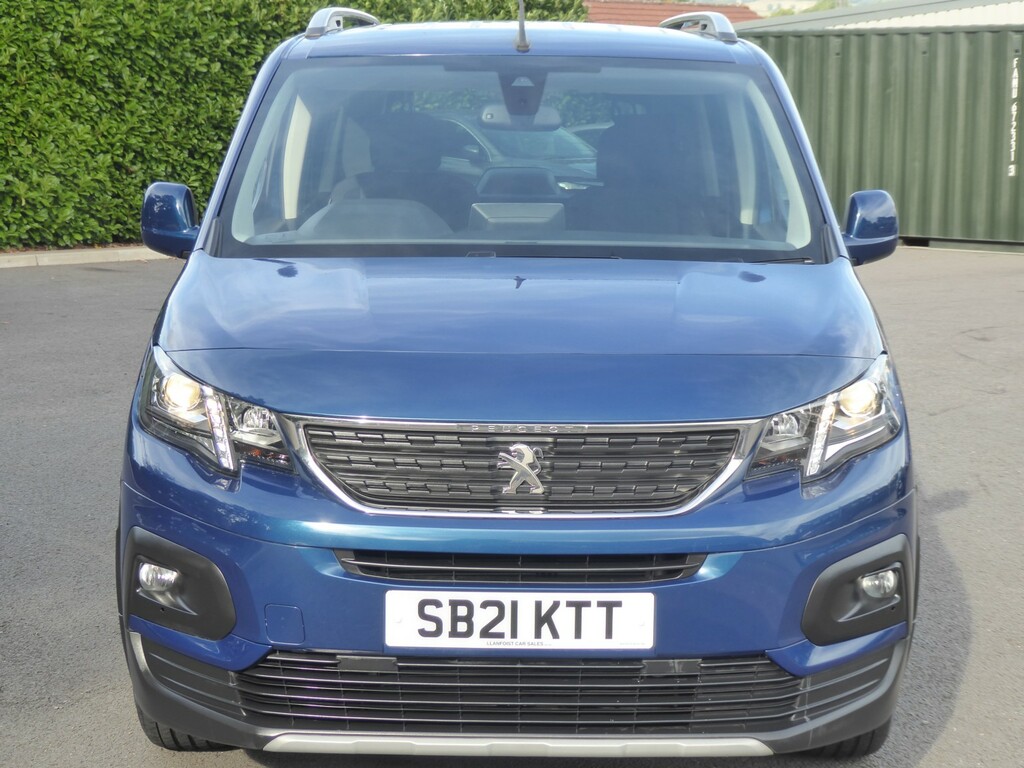 Peugeot Rifter Mpv 1.5 Bluehdi Allure Horizon Wheelchair Accessib Blue #4