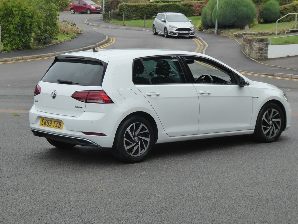 Volkswagen Golf 1.5 Tsi Evo Match Edition White #4