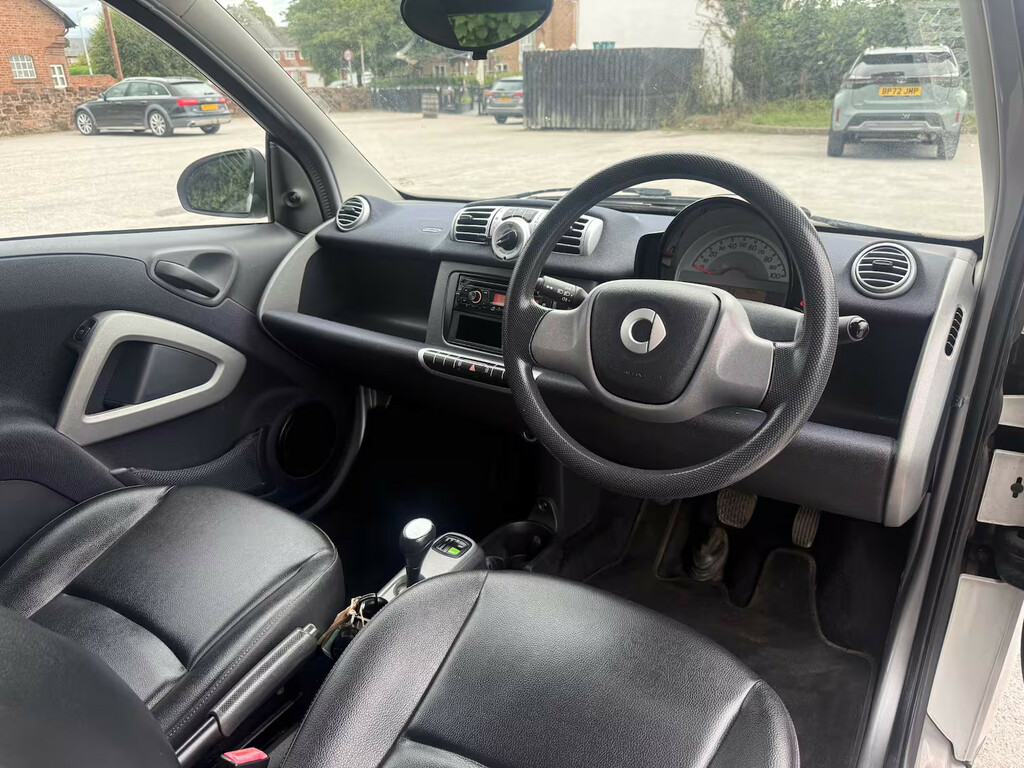 Smart Fortwo Coupe Pulse Coupe White #7