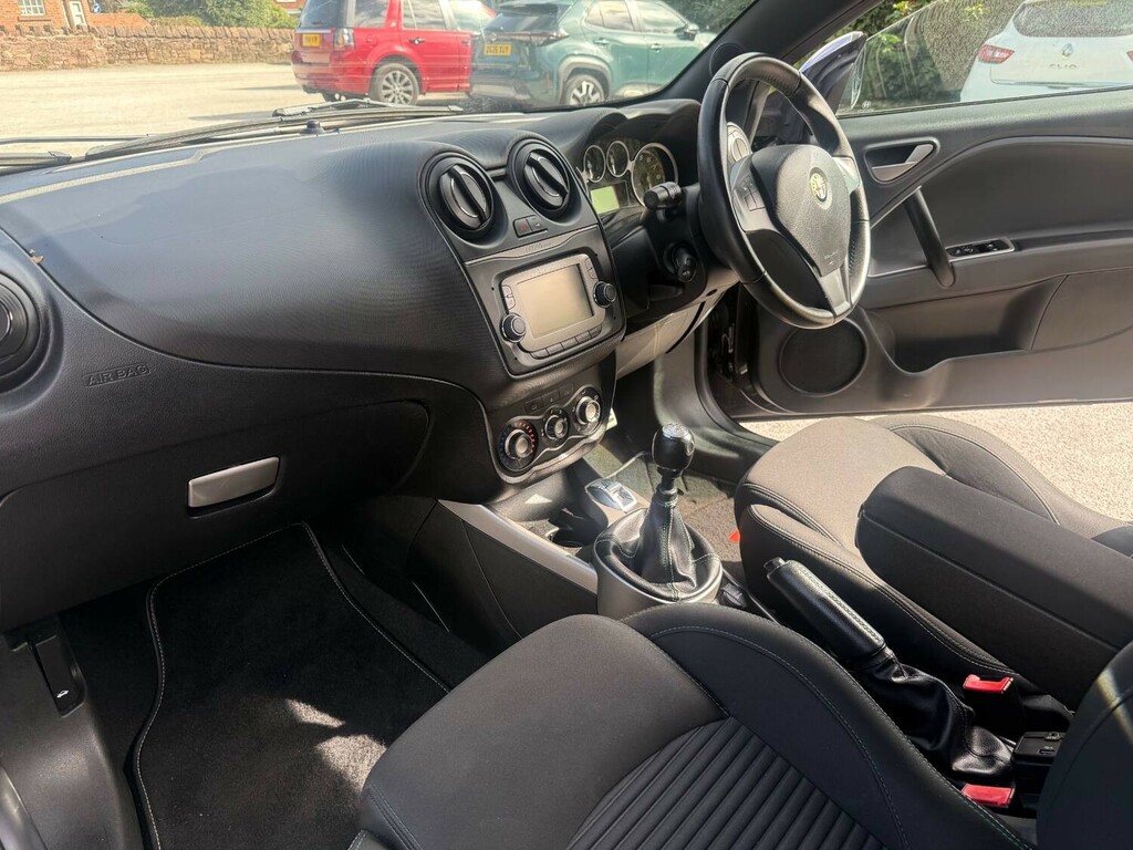Alfa Romeo MiTo Jtdm-2 Distinctive 120 Black #11
