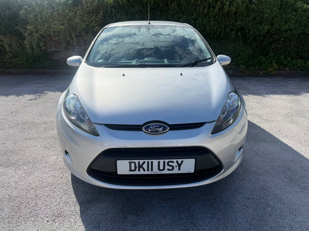 Ford Fiesta Edge 1.25 3-Door Hatchback Silver #2