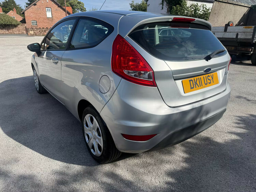 Ford Fiesta Edge 1.25 3-Door Hatchback Silver #6