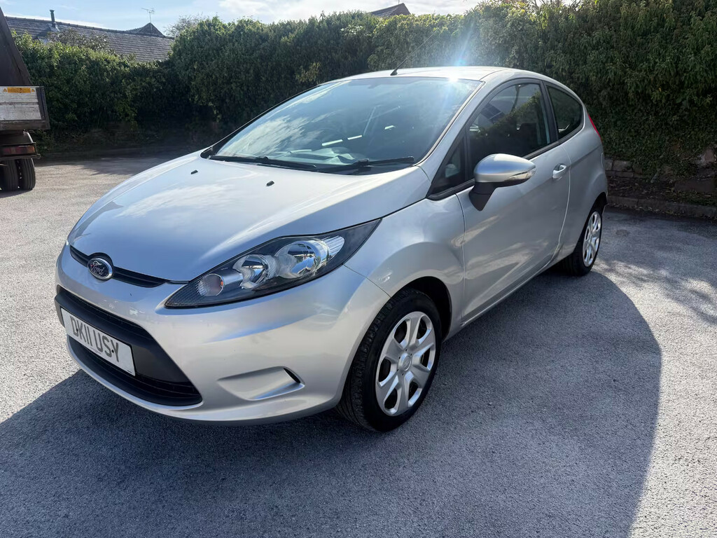 Ford Fiesta Edge 1.25 3-Door Hatchback Silver #3