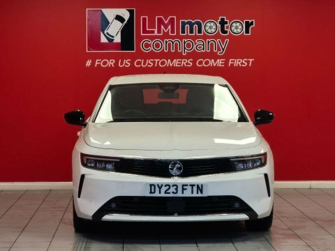 Vauxhall Astra 1.2 Astra Design White #6