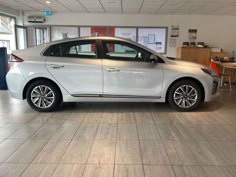 Hyundai Ioniq Ioniq Premium Bev Silver #2