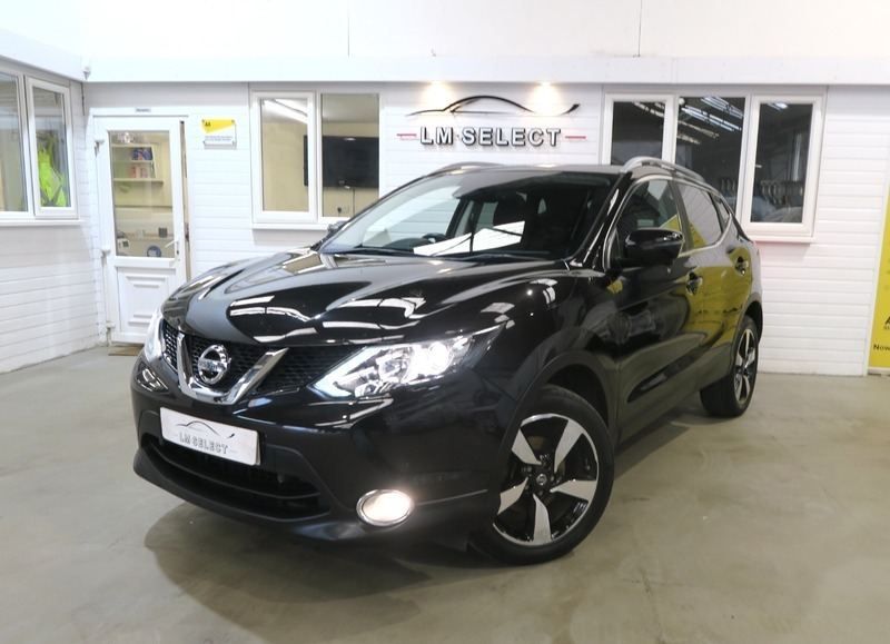 Nissan Qashqai N-connecta Dci 110 Black #2