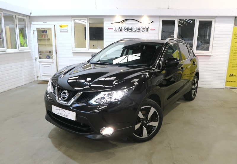 Nissan Qashqai N-connecta Dci 110 Black #3