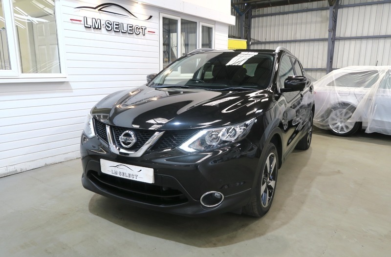 Nissan Qashqai N-connecta Dci 110 Black #4