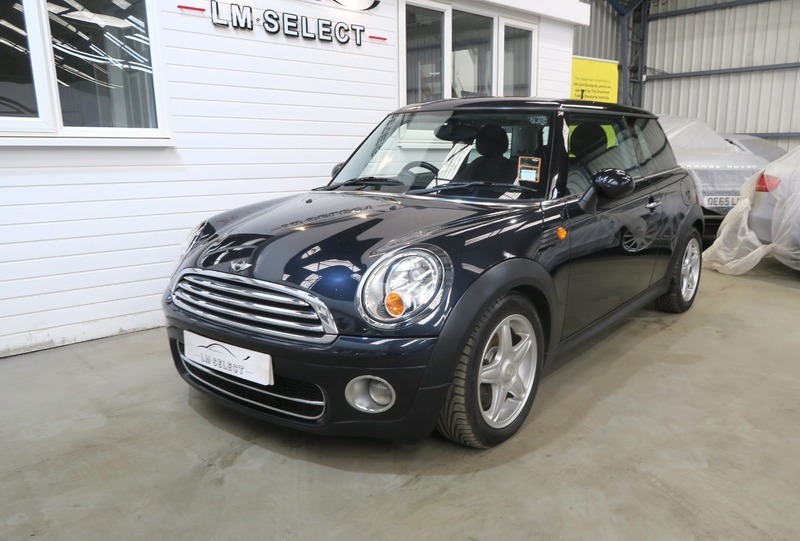 Mini Hatch D Black #6