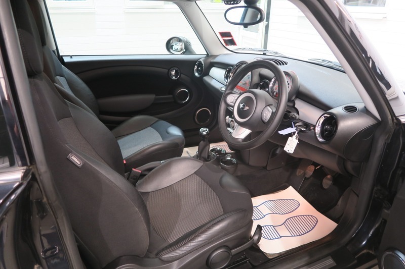 Mini Hatch Back Euro 4 120 Ps Silver #20