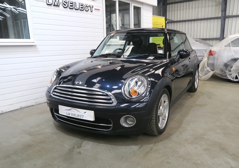 Mini Hatch D Black #4