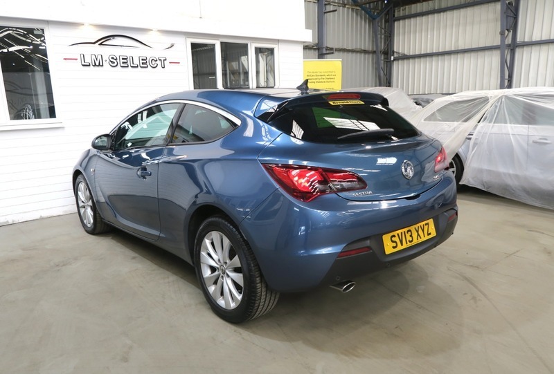 Vauxhall Astra GTC Astra Vxr White #11