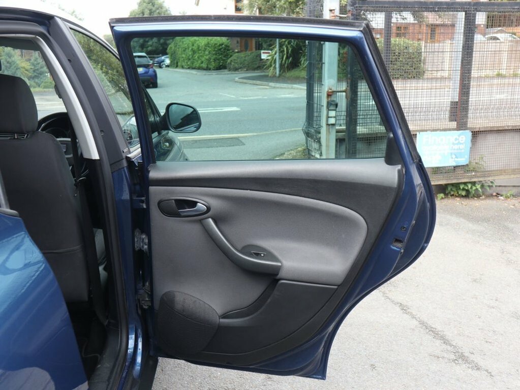Seat Altea 1.6 Tdi Cr I Tech Dsg Grey #24