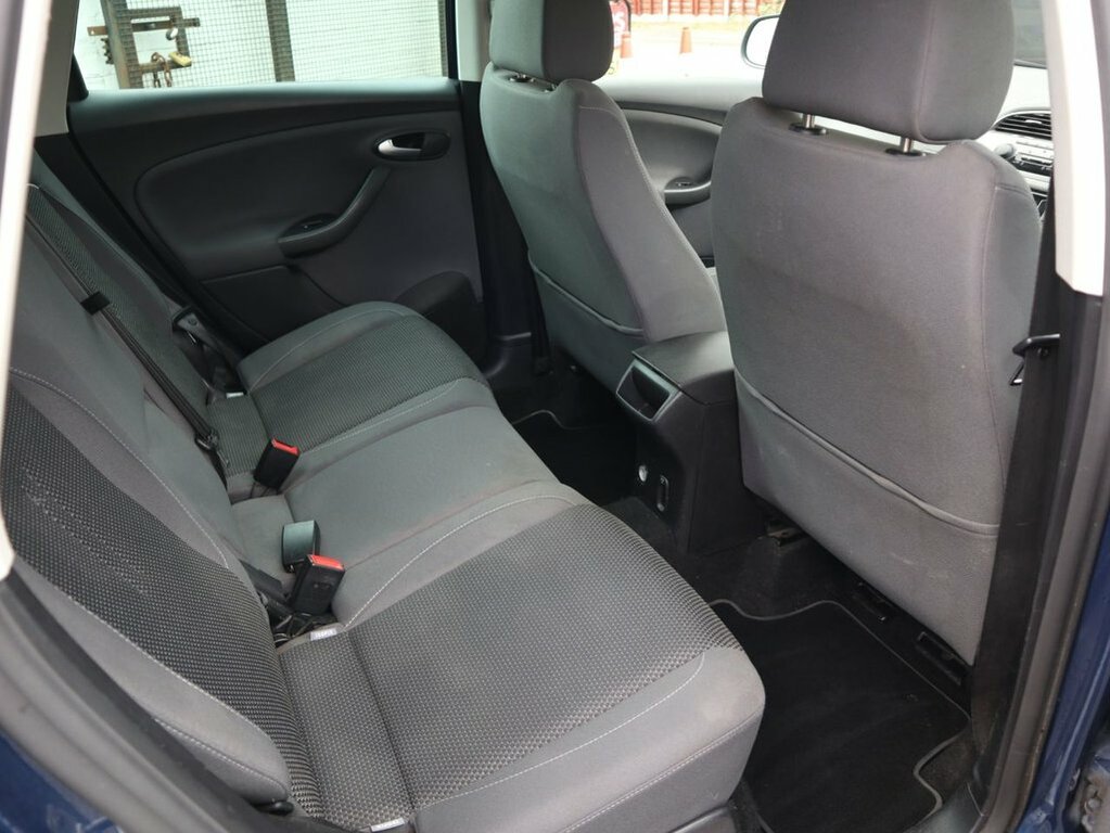 Seat Altea 1.6 Tdi Cr I Tech Dsg Grey #32