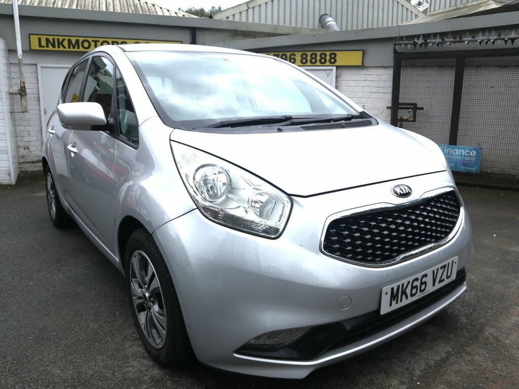 Kia Venga 1.6L 3 Silver