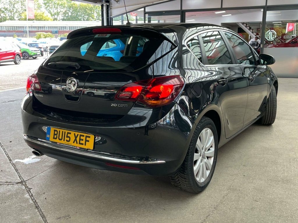 Vauxhall Astra Hatchback Silver #7