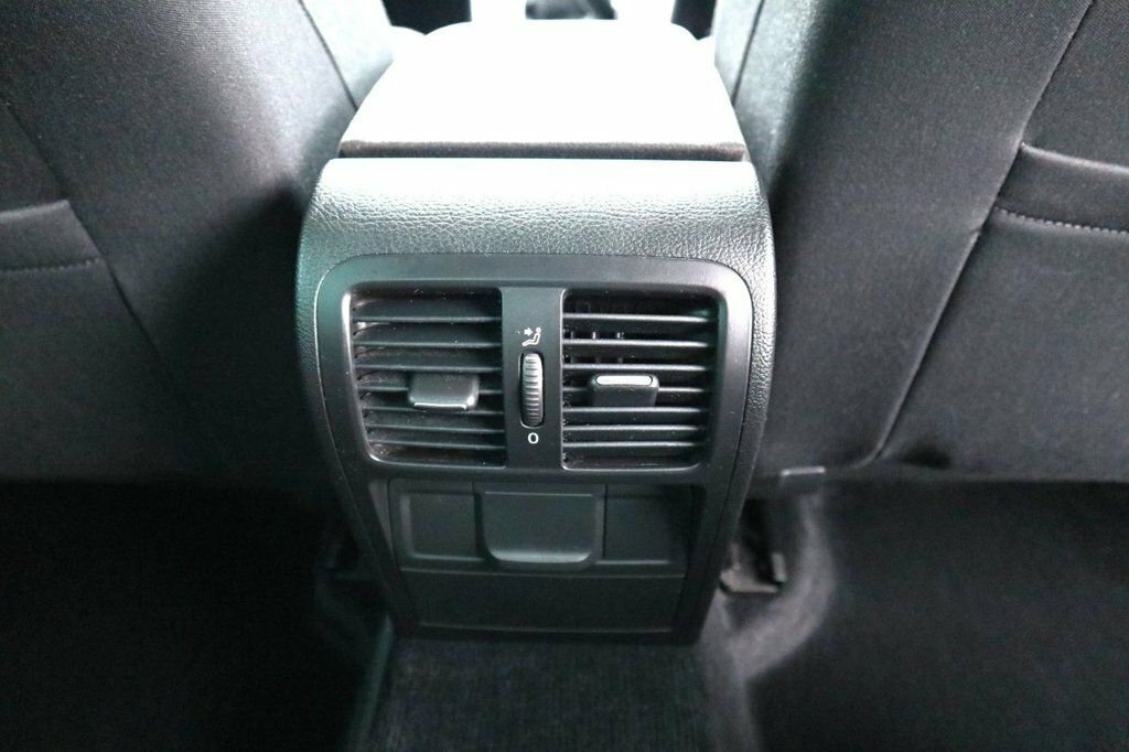 Volkswagen CC Saloon Silver #34