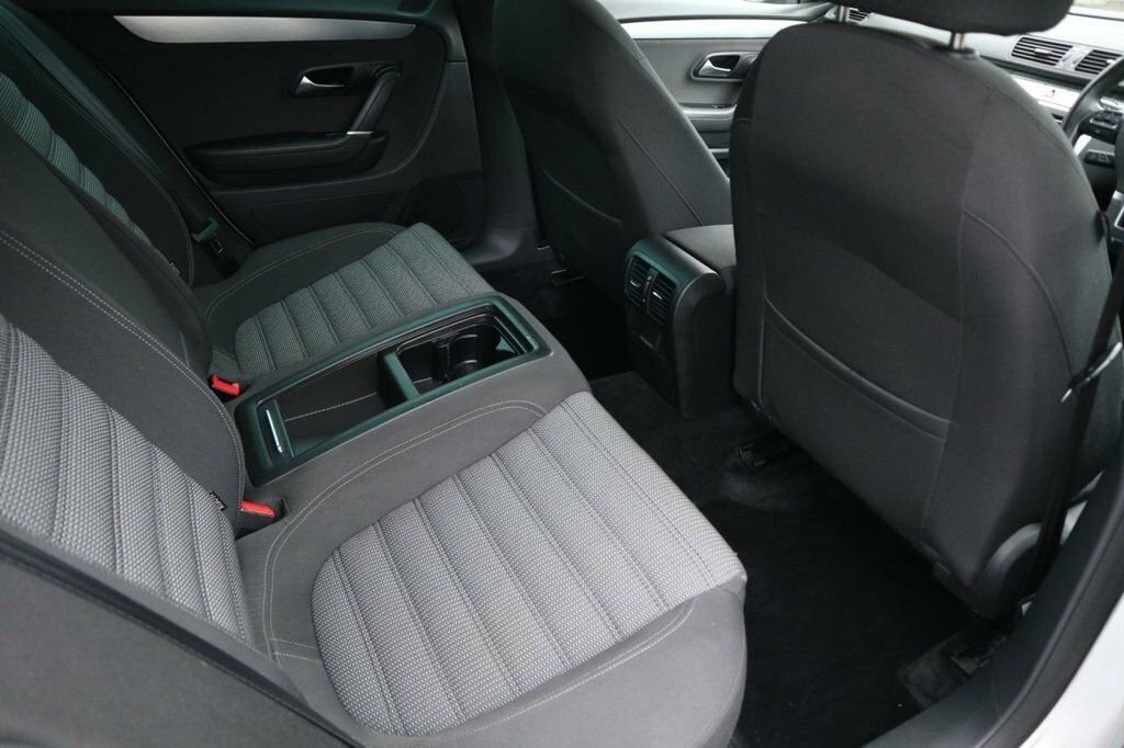 Volkswagen CC Saloon Silver #33