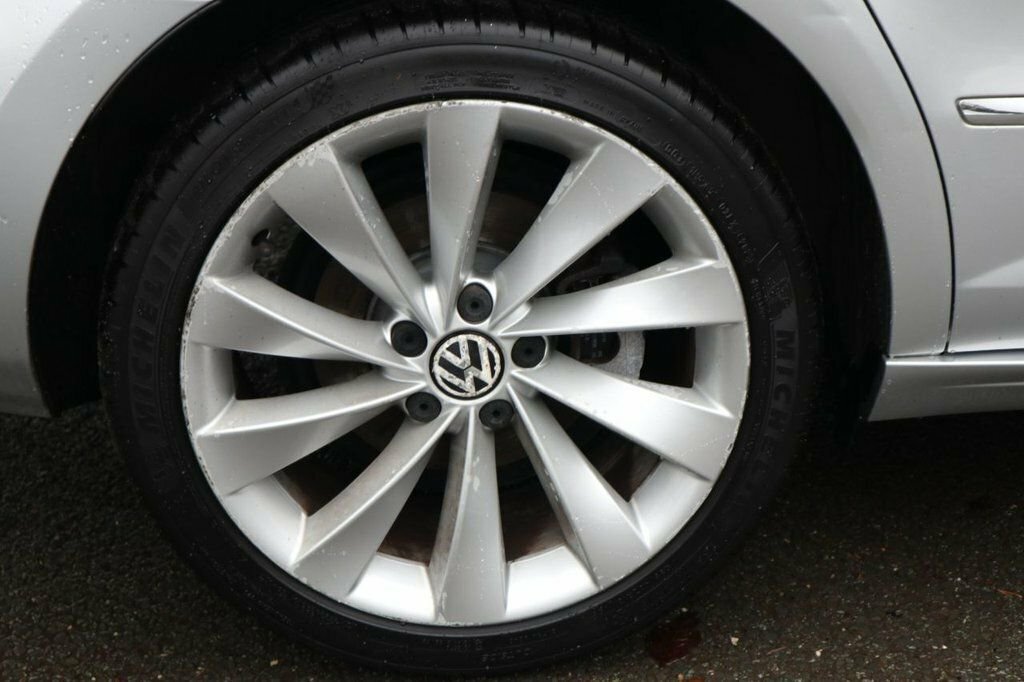 Volkswagen CC Saloon Silver #9