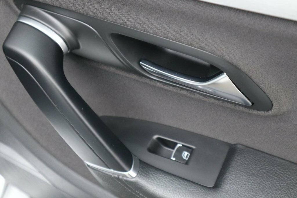 Volkswagen CC Saloon Silver #43