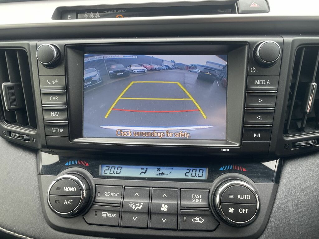 Toyota Rav 4 Excel White #21