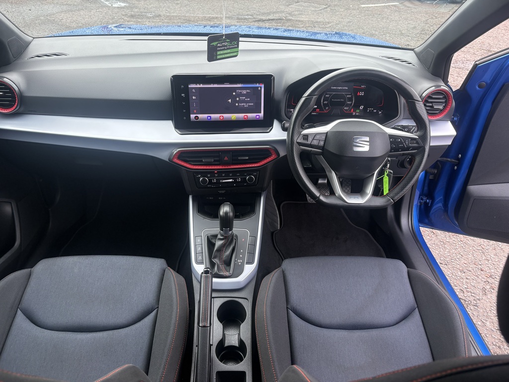 Seat Arona Fr Edition Red #17