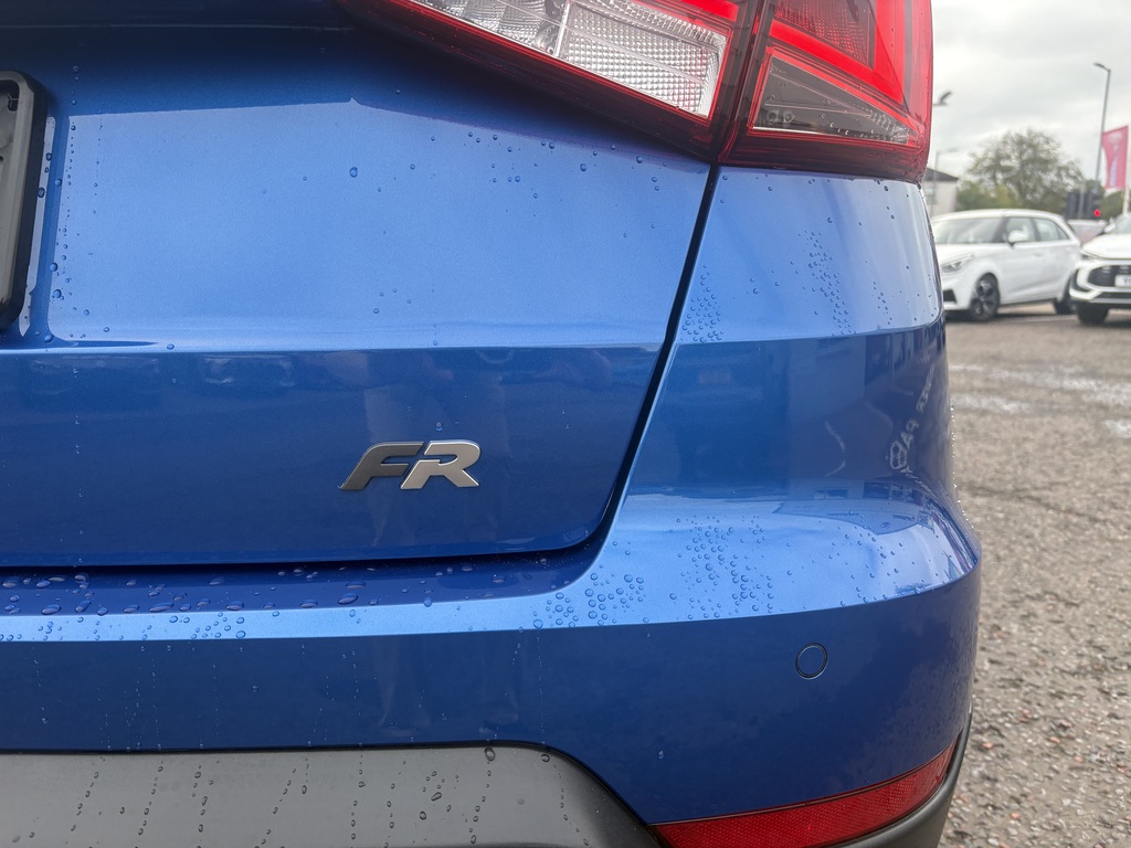 Seat Arona Fr Edition Red #9