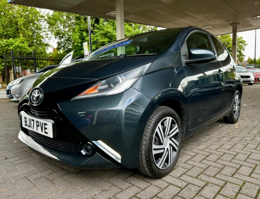 Toyota Aygo 1.0 Vvt-i X-play Grey #3