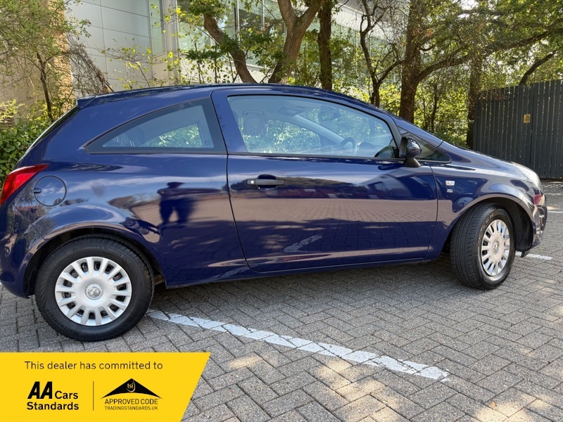Vauxhall Corsa Corsa Se Black #16