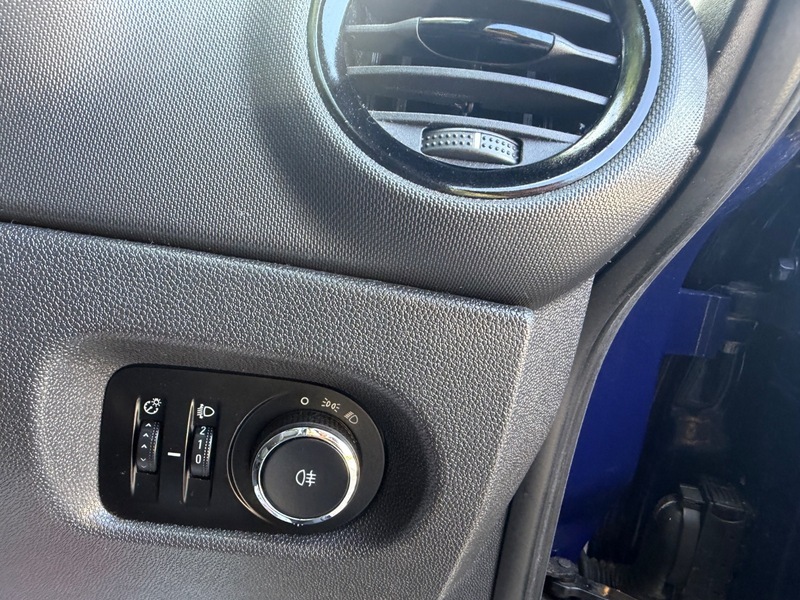 Vauxhall Corsa Corsa Se Black #26
