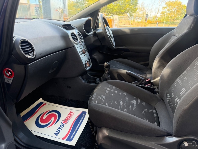 Vauxhall Corsa Corsa Se Black #31