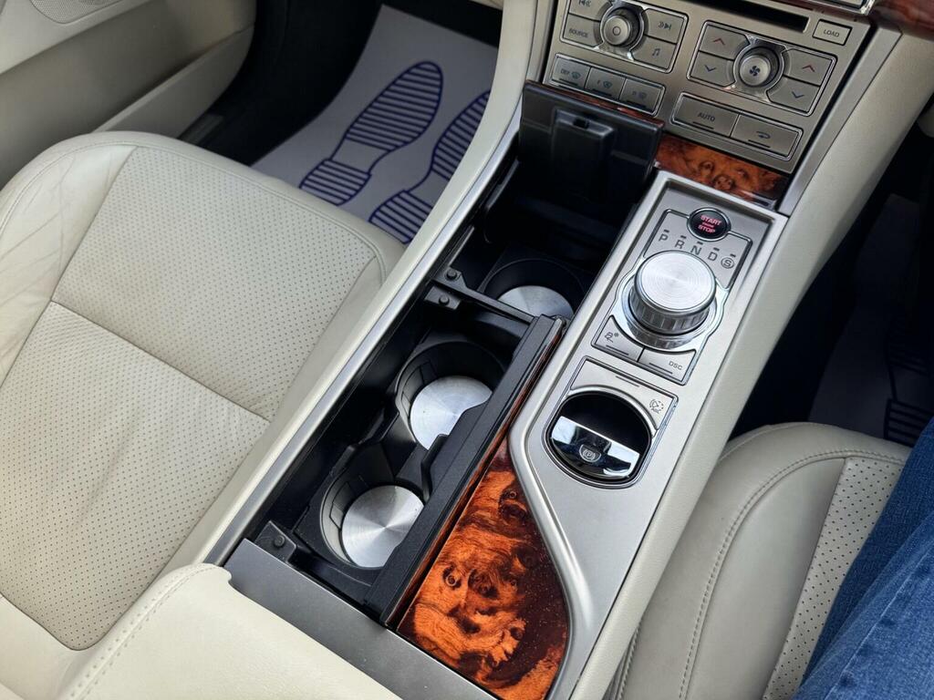 Jaguar XF V6 Luxury Blue #37