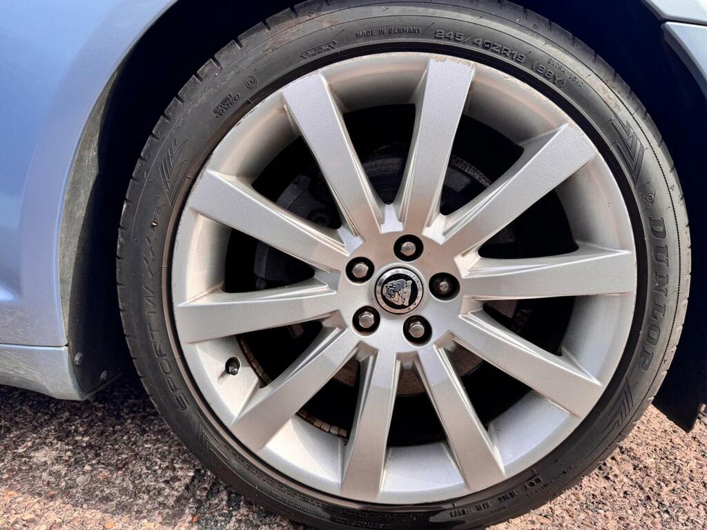Jaguar XF V6 Luxury Blue #60