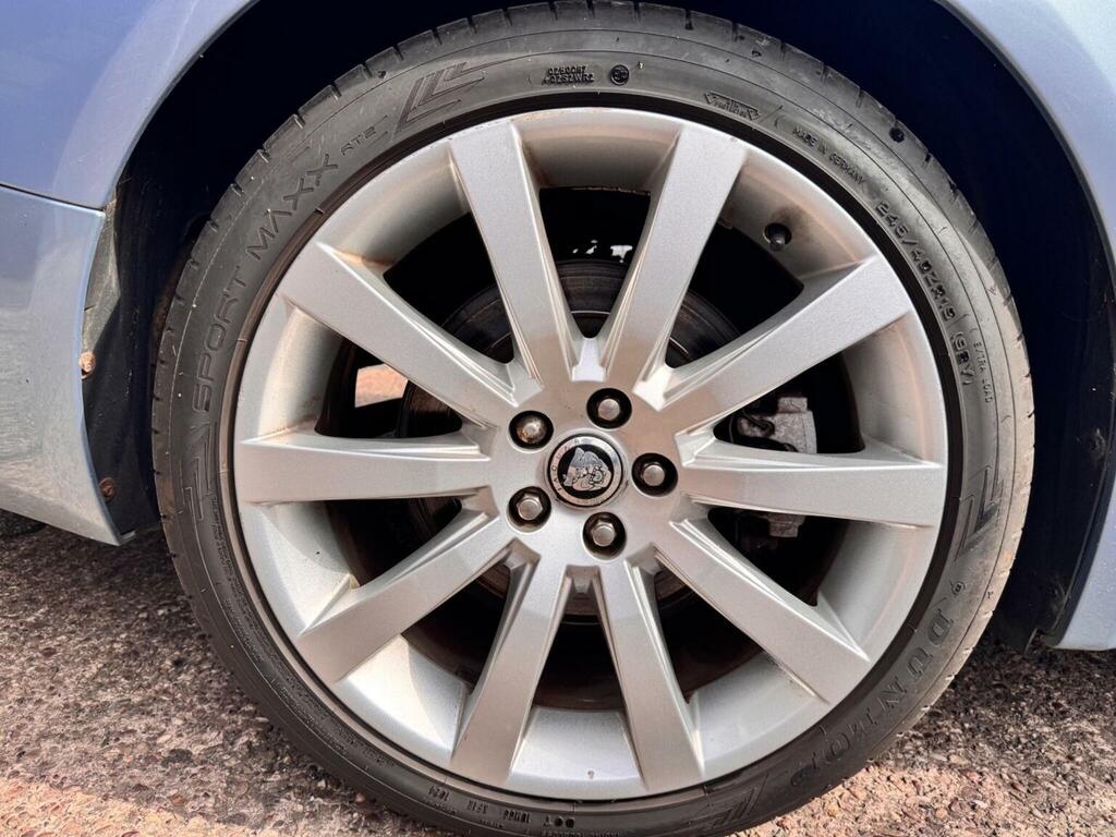 Jaguar XF V6 Luxury Blue #59