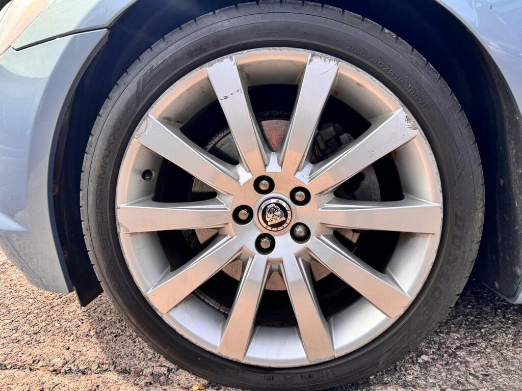 Jaguar XF V6 Luxury Blue #58