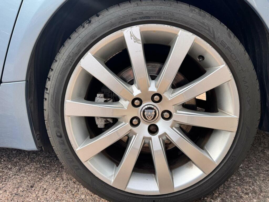 Jaguar XF V6 Luxury Blue #61