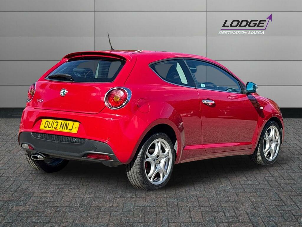 Alfa Romeo MiTo 1.3 Jtdm-2 85 Distinctive Red #3